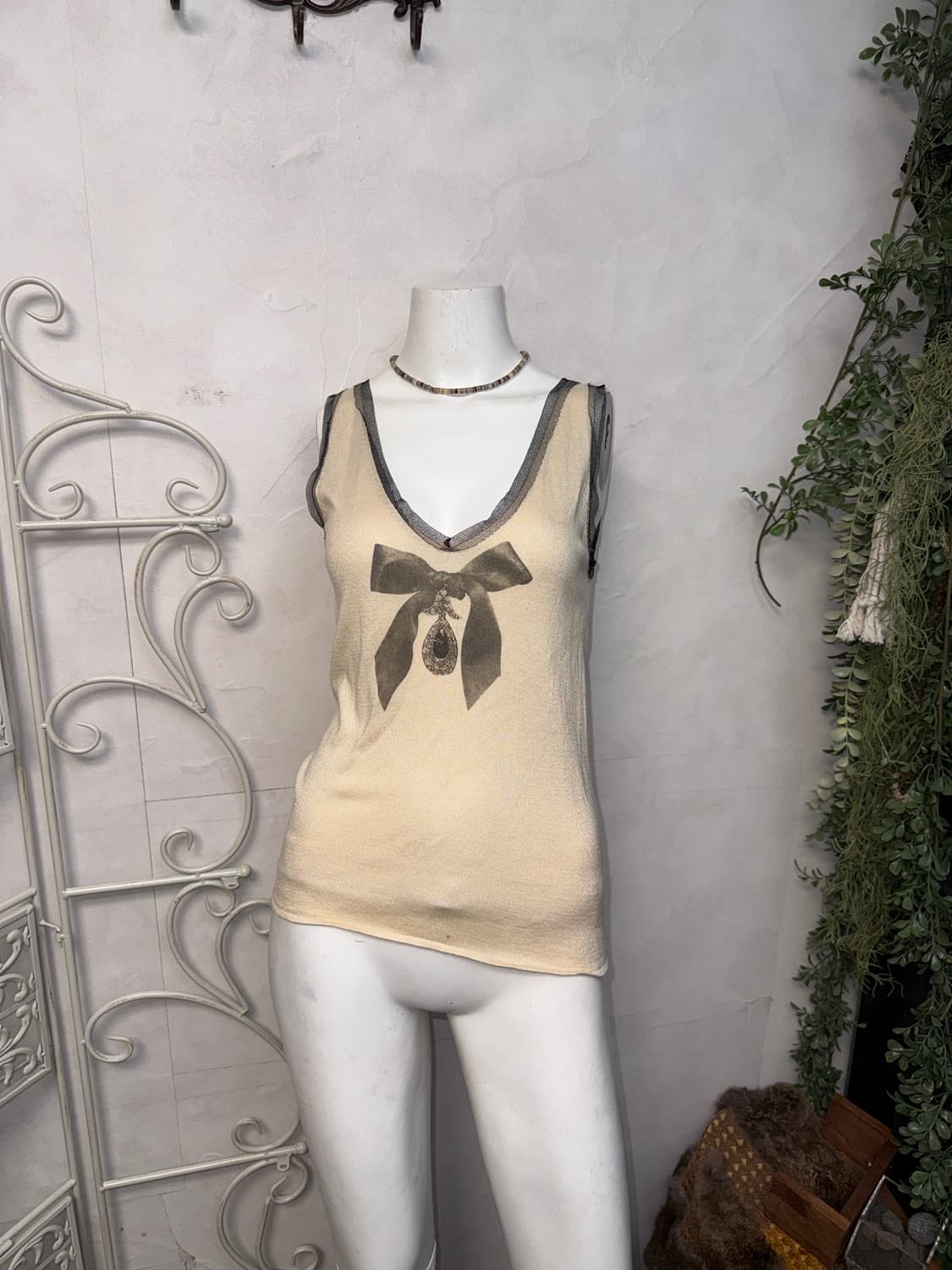 Ivory vintage ribbon printed sleeveless 상품이미지2