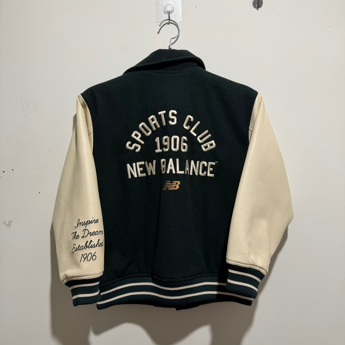 뉴발란스 바시티 자켓 상품이미지6