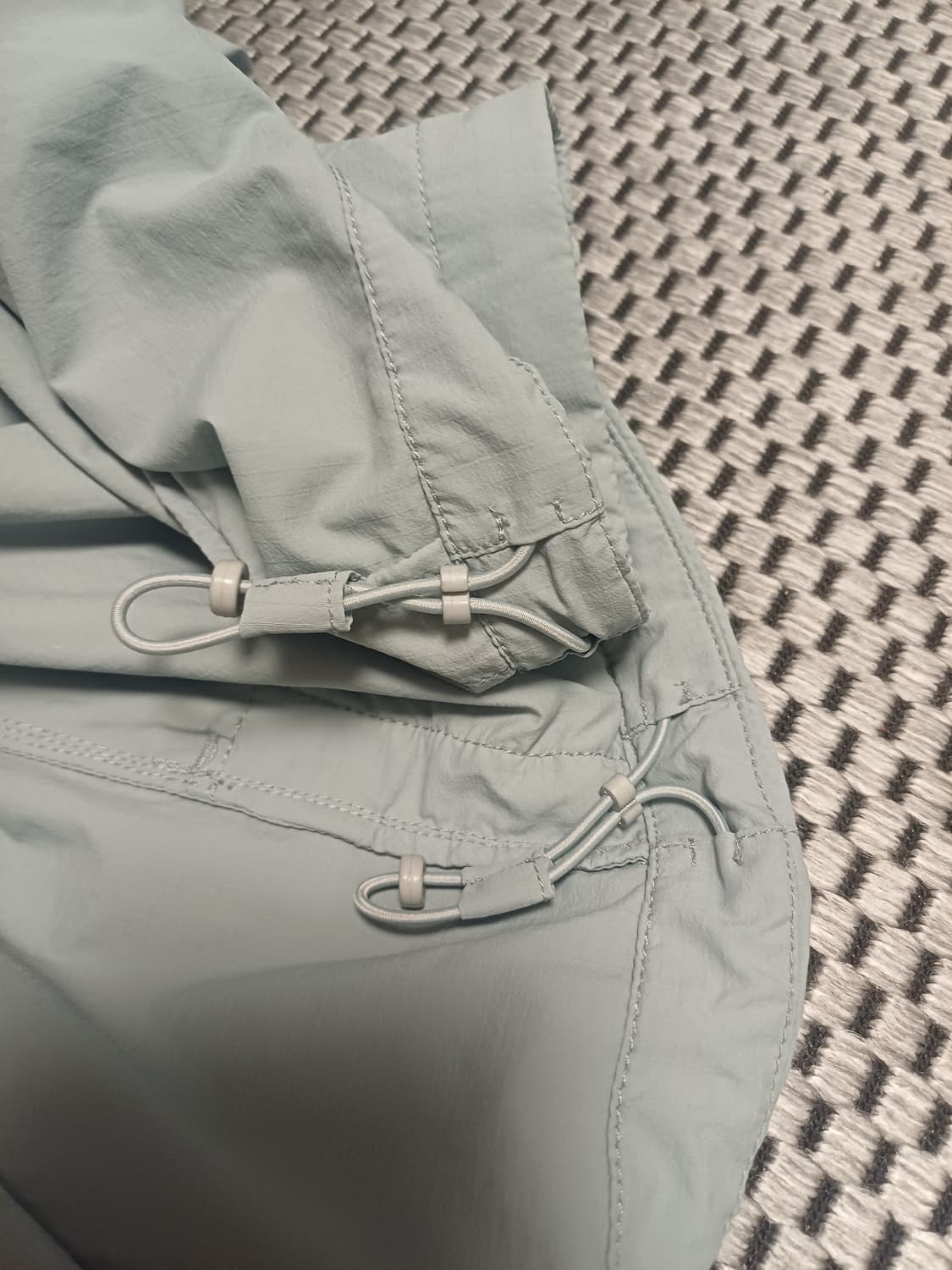 도이터(deuter) 여성 무드 경량 바람막이 애시블루 100(XL) 상품이미지8