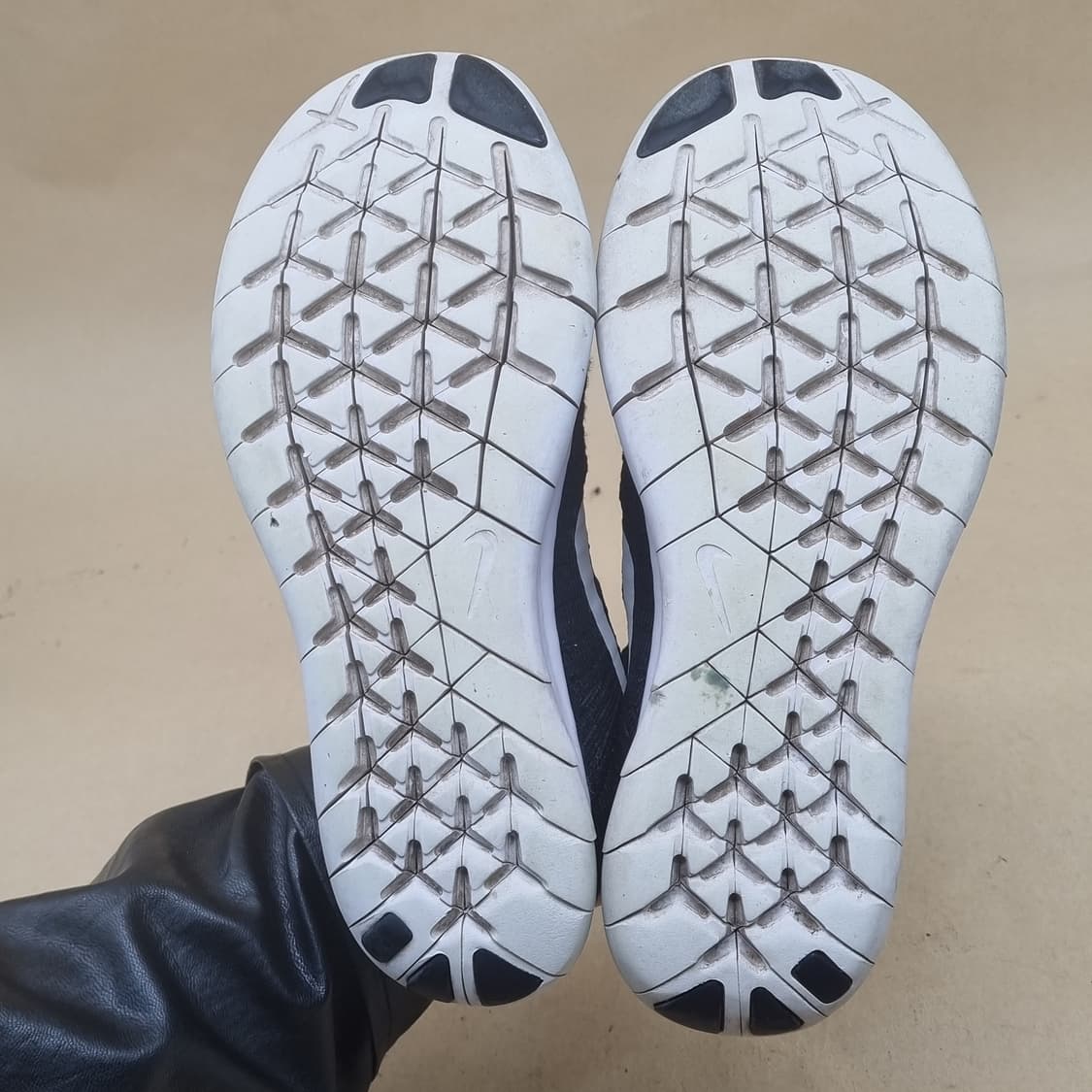 나이키 프리 런 플라이니트2017 운동화235 상품이미지3