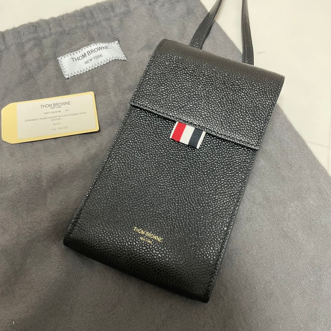 톰브라운 삼선탭 크로스백  상품이미지1