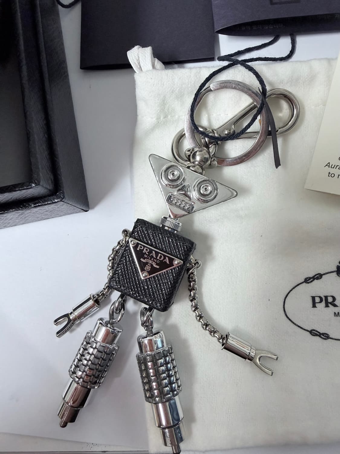 [정품] 프라다 로봇 키링  상품이미지1