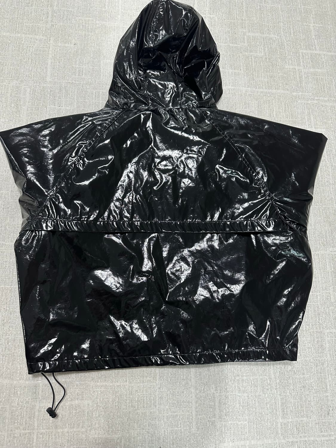 아우어룸 유광 숏 후드 상품이미지7