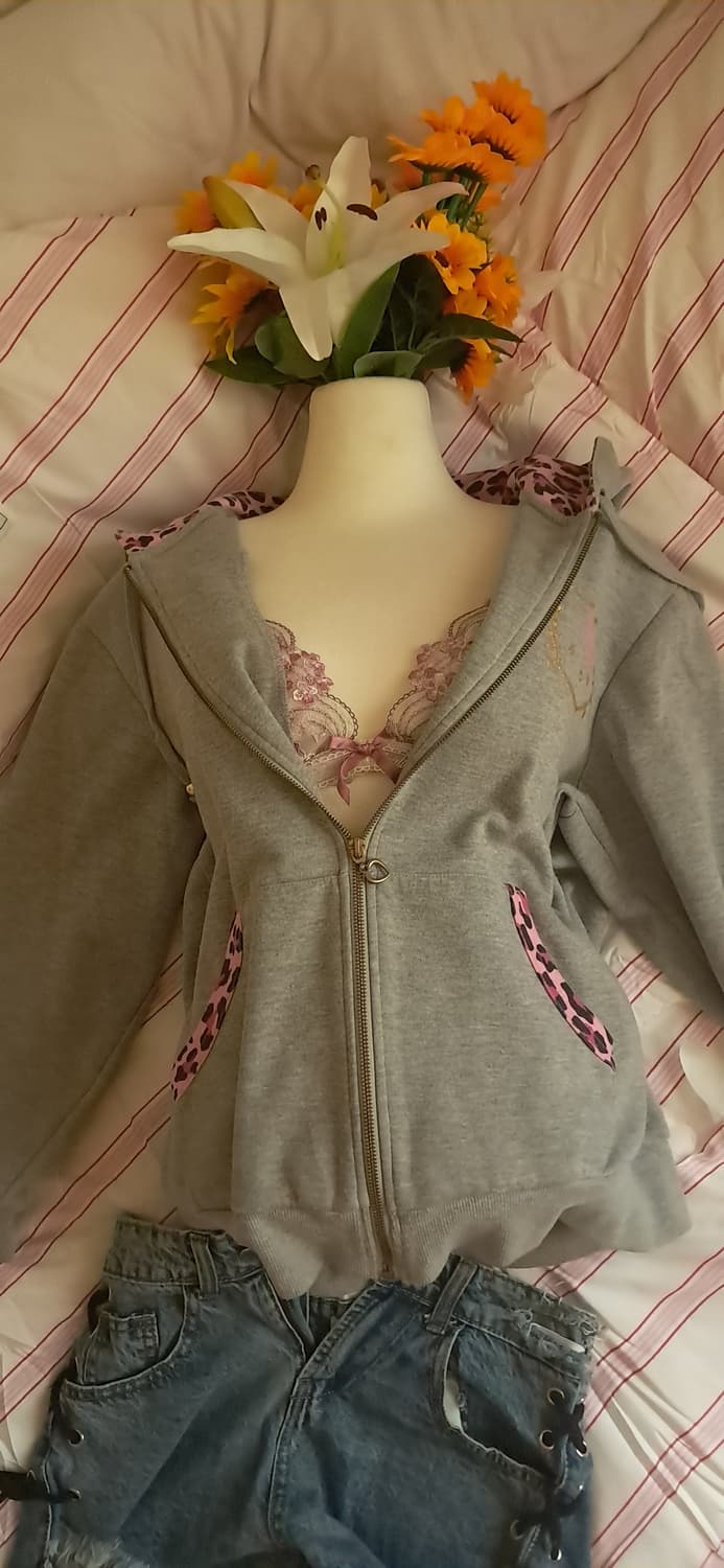 갸루깔 루즈핏 키티 짚업 상품이미지1