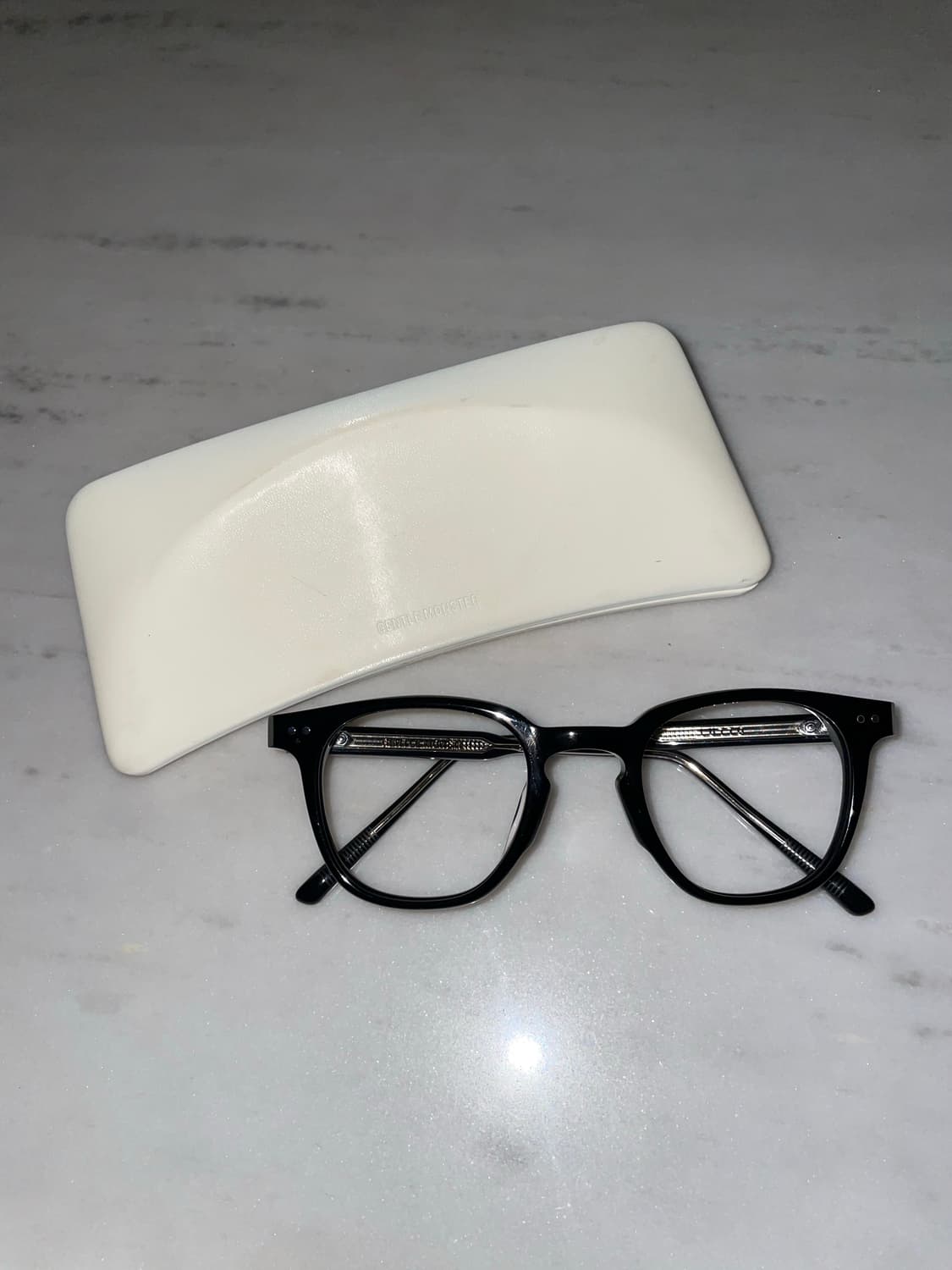 젠틀몬스터 루토 01 상품이미지1