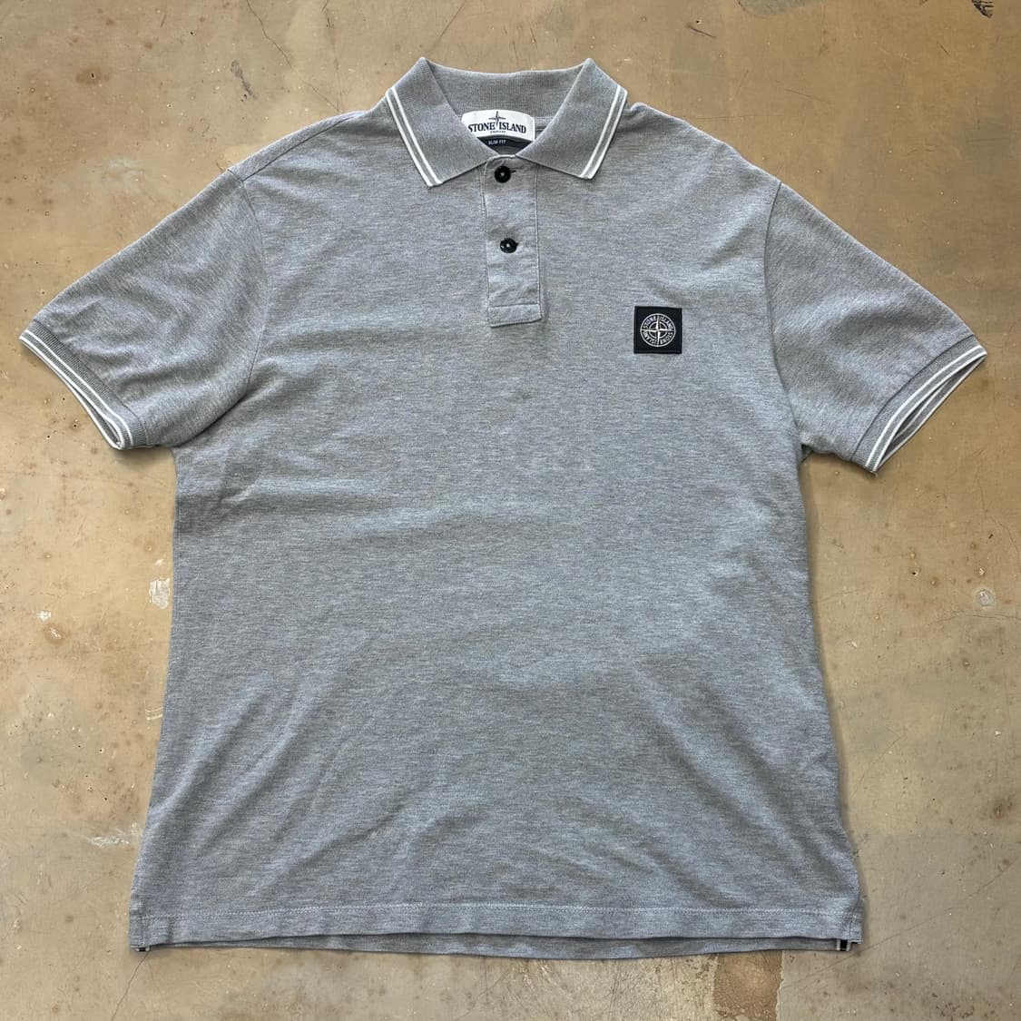 M 스톤아일랜드 슬림핏 카라 반팔티 상품이미지2