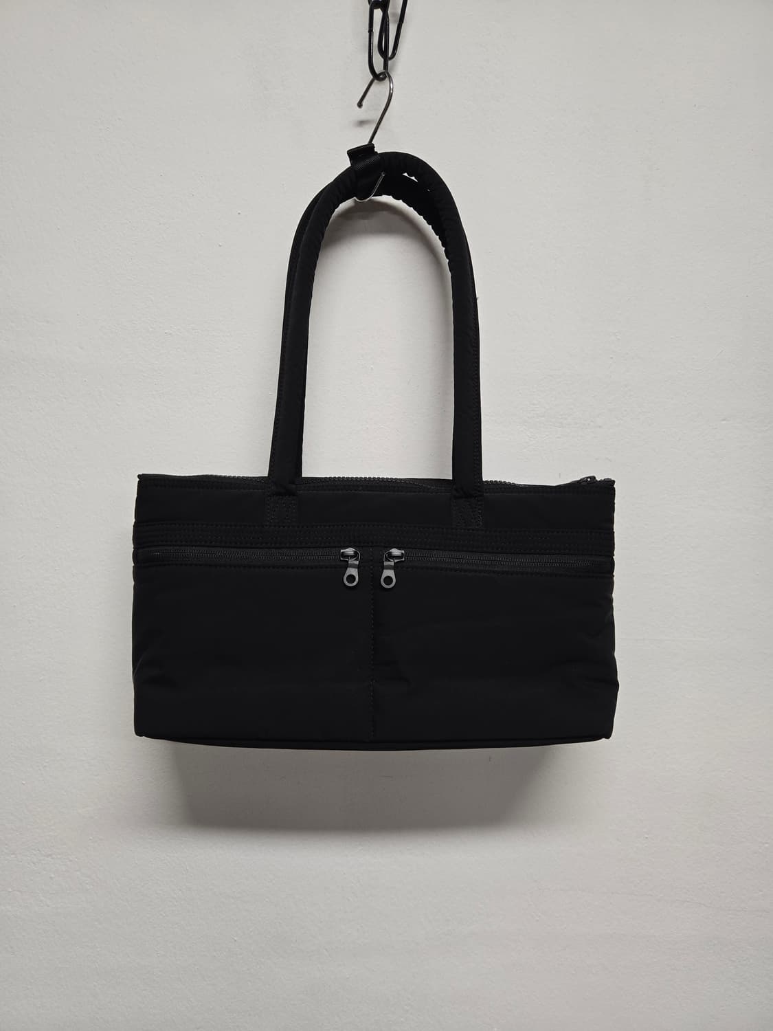 스위치 멜로우 토트 와이드 블랙 숄더백 상품이미지3