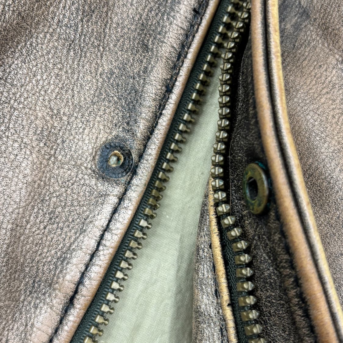 80's 바나나 리퍼블릭 레더 봄버 자켓 상품이미지7