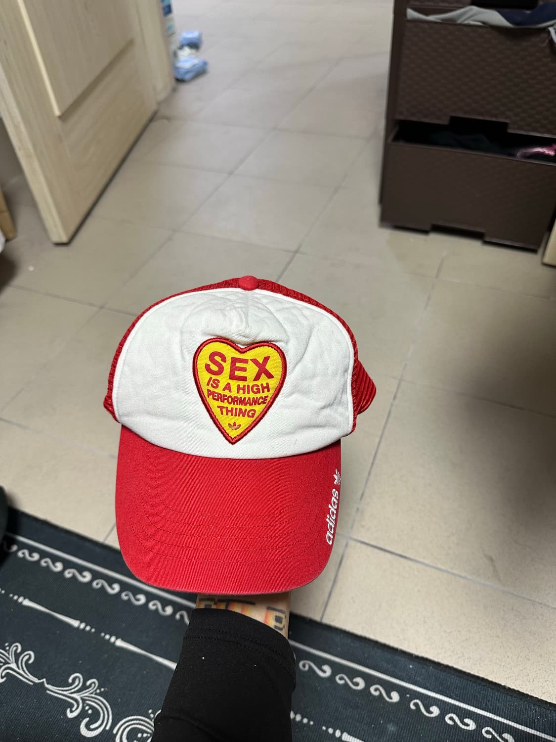 06s 아디다스 x 제임스헌트 섹스 메쉬캡 상품이미지1