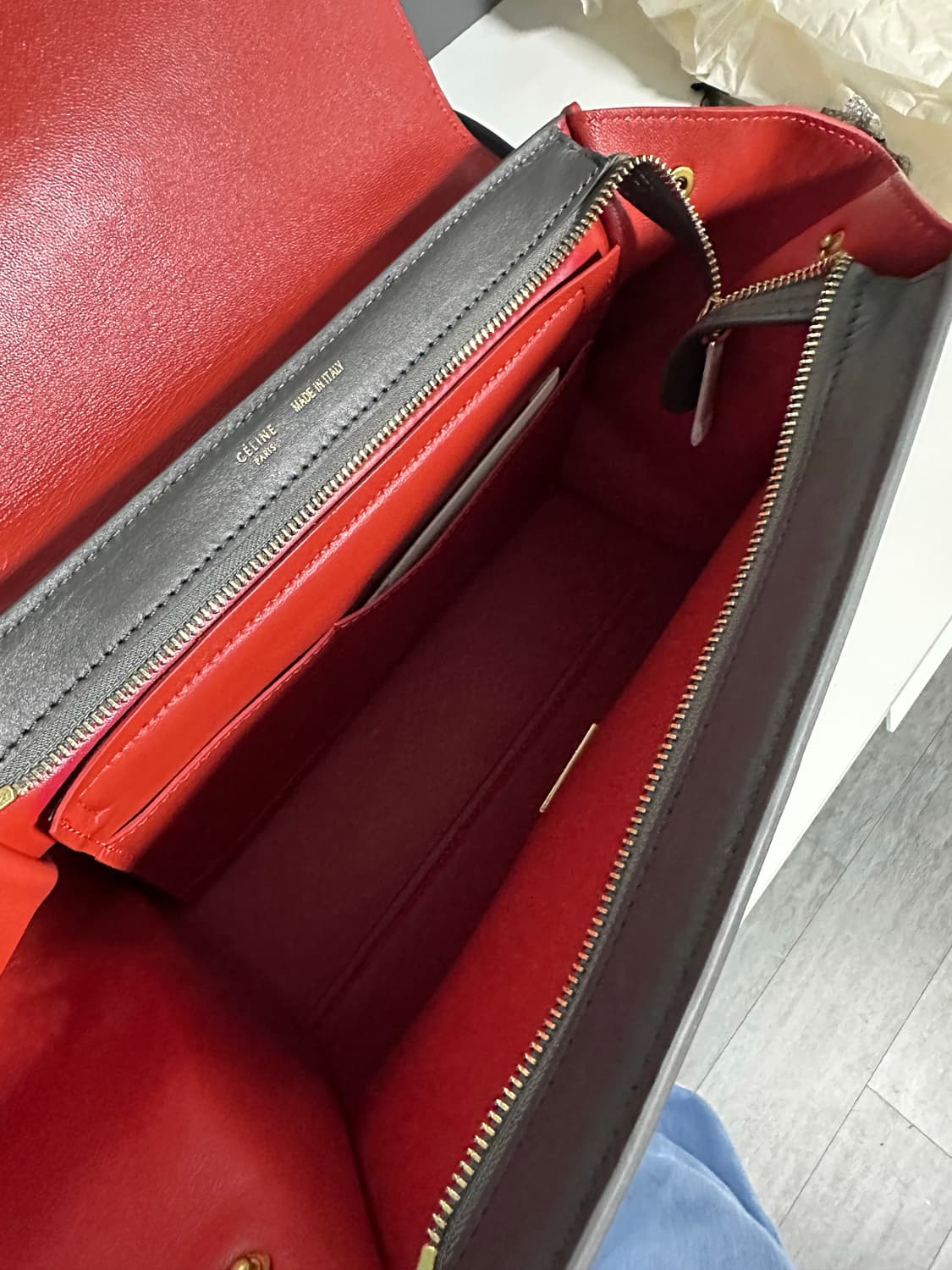 셀린느 트라페제 토트 겸 숄더백 상품이미지8