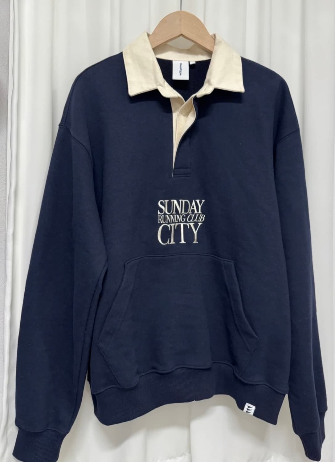 어반디타입 럭비 맨투맨 상품이미지1