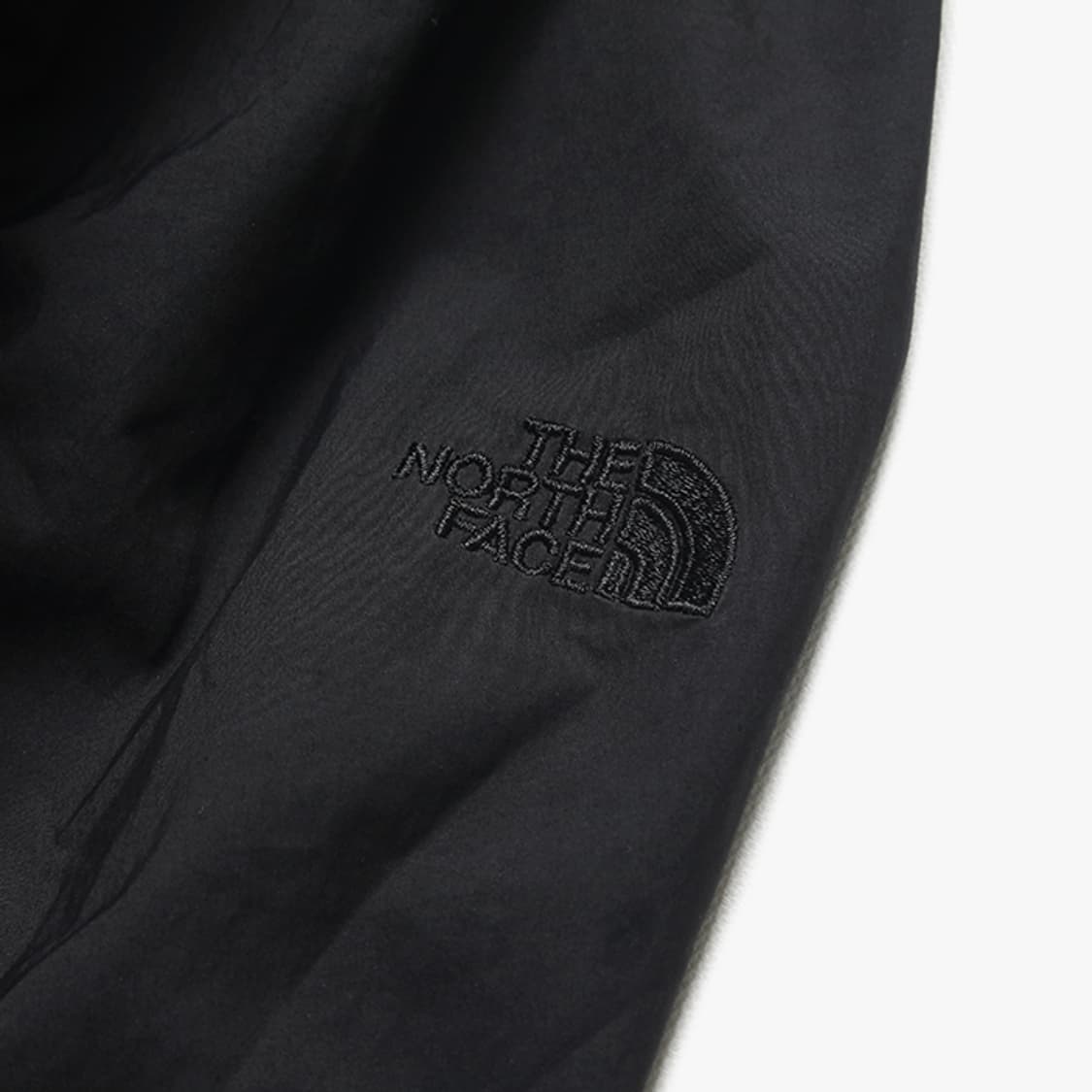  PURPLE LABEL "Black Wind Breaker" 상품이미지10