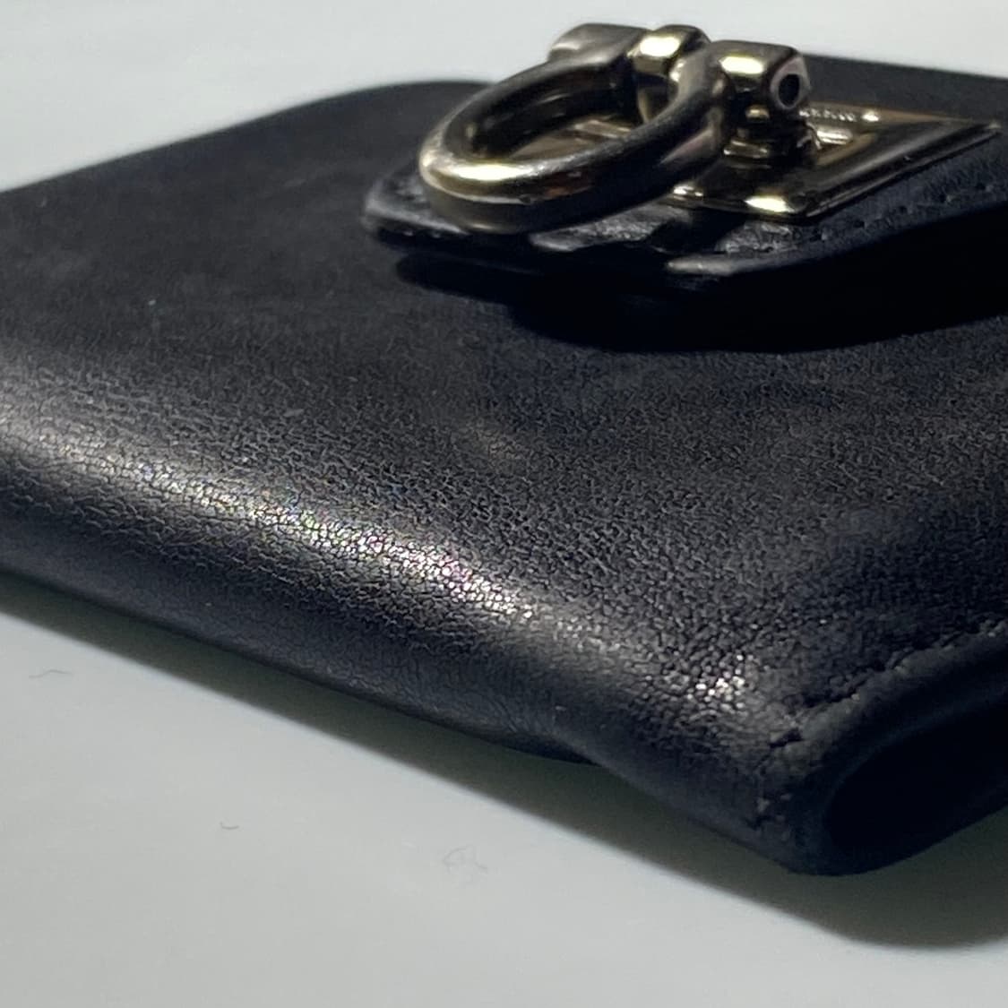 [정품] 페라가모 간치니 클래스프 컴팩트 카드지갑 상품이미지5