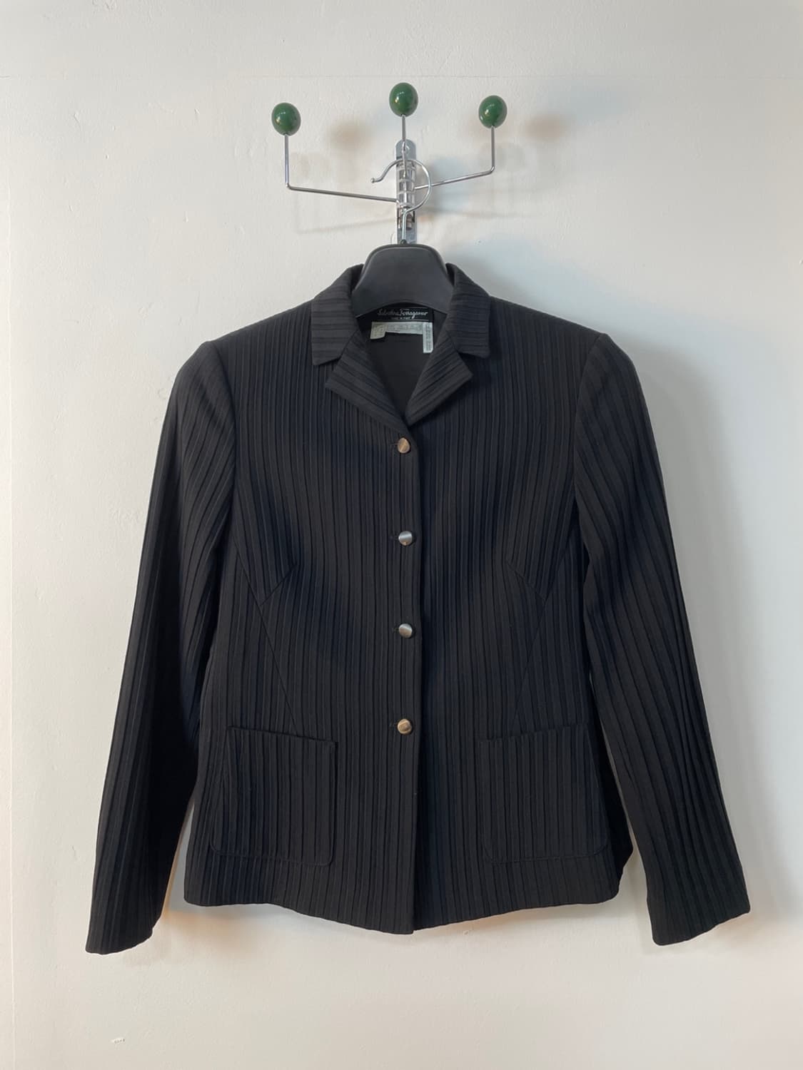 살바토레 페라가모 플리츠 자켓 상품이미지2