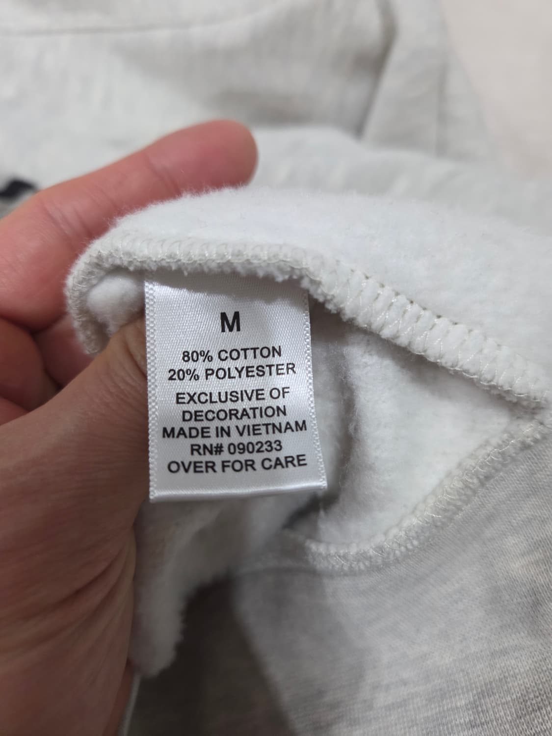 에센셜 백로고 플리스 후드티 라이트 오트밀 M사이즈 상품이미지3