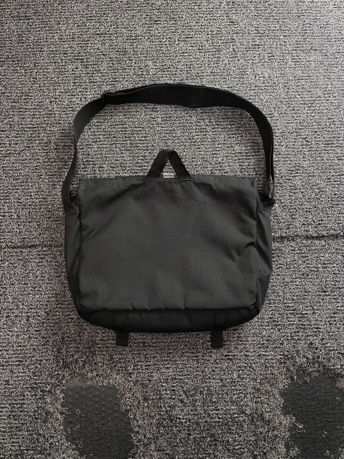 칼하트 시그니처 메신져백 사이드백 4025 상품이미지4