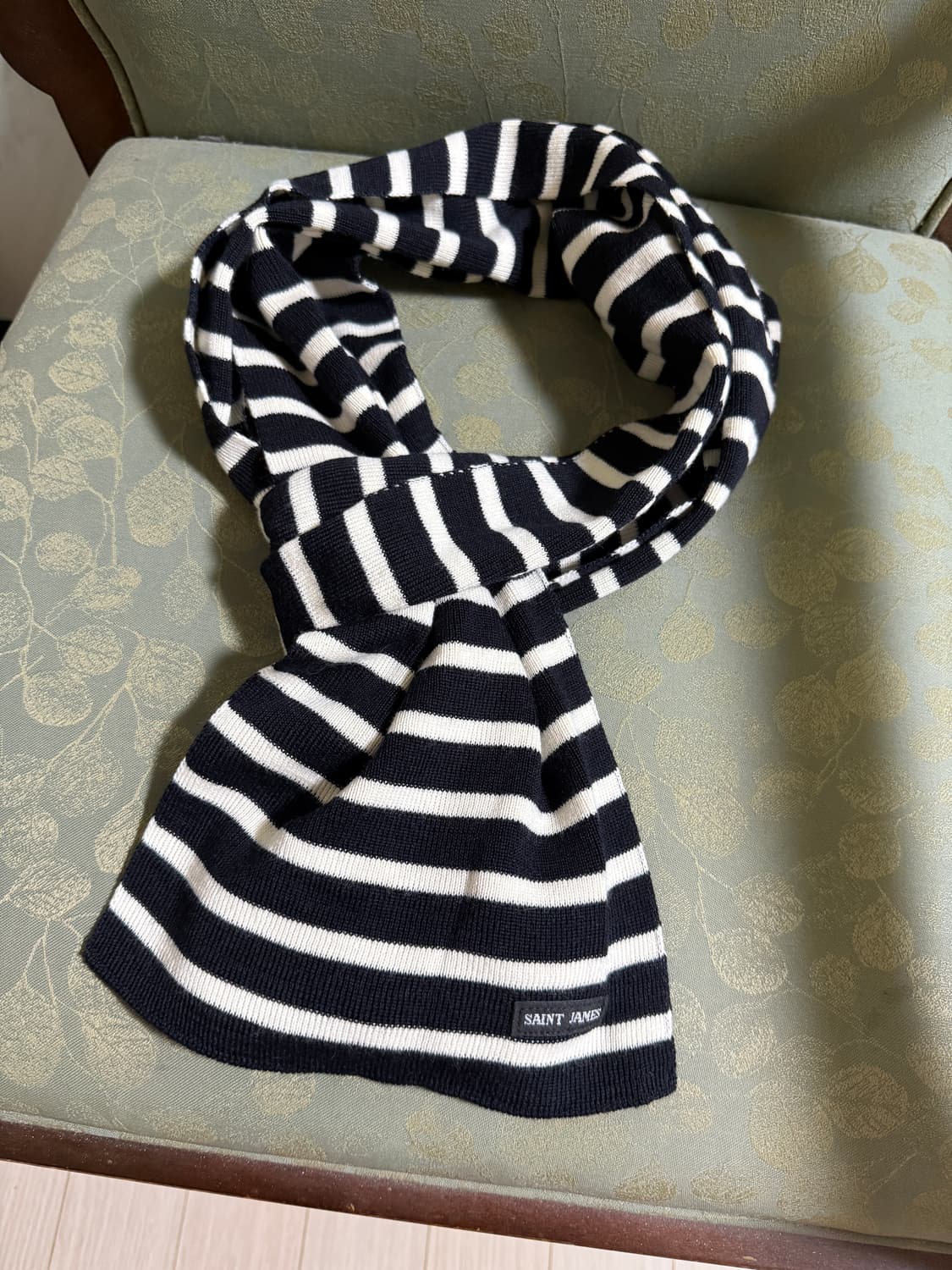 세인트제임스 머플러 블랙/아이보리 상품이미지3