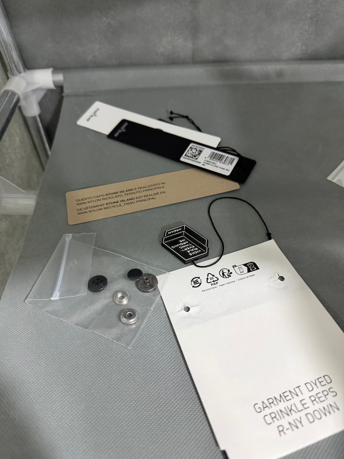 스톤아일랜드 크링클랩스 24FW L 새상품 상품이미지9