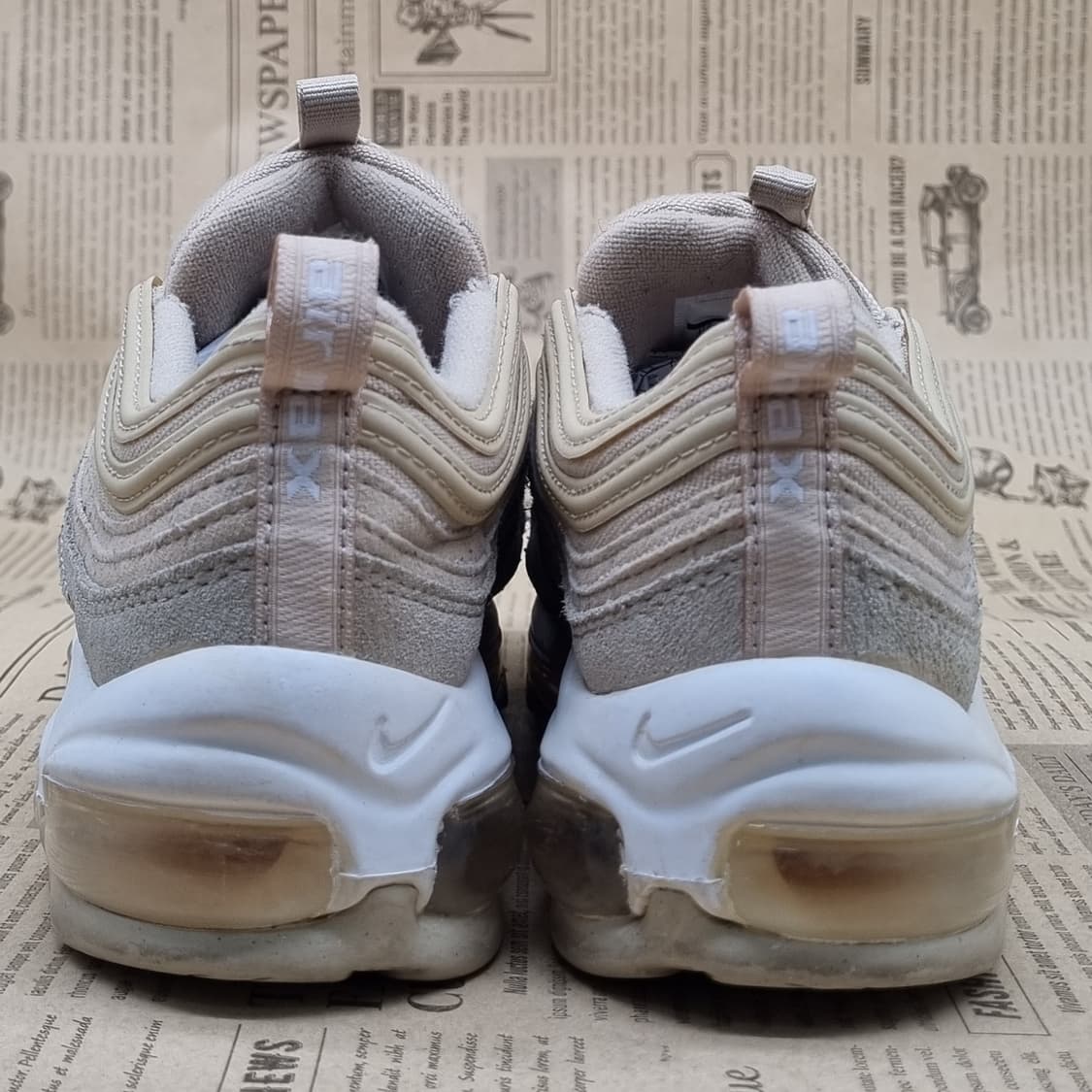 나이키 에어맥스 97 라이트본 여성운동화225 상품이미지4