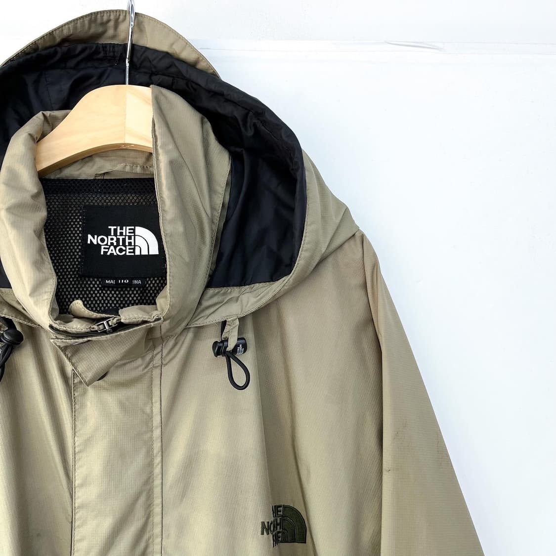 노스페이스 베이지&카키 오버사이즈 마운틴 후드 자켓 상품이미지4