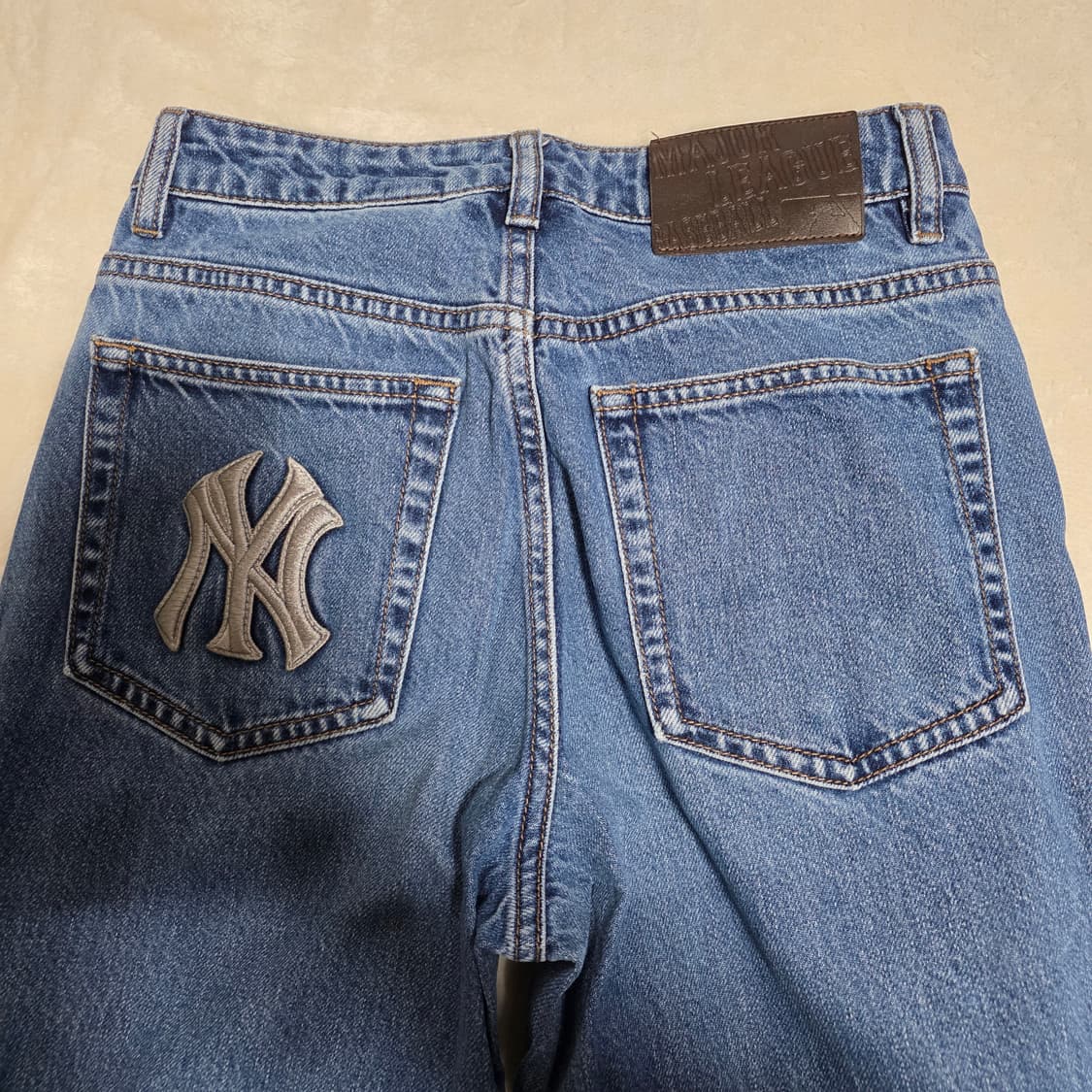 (XS)여성 MLB 여성 메가로고 와이드 데님 팬츠 상품이미지5