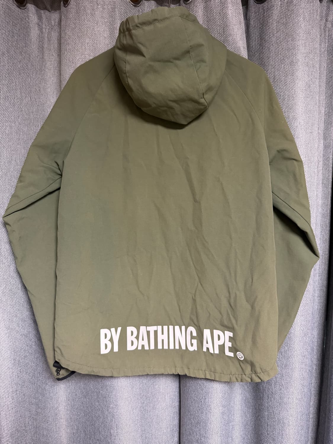 베이프 바람막이 L 상품이미지2