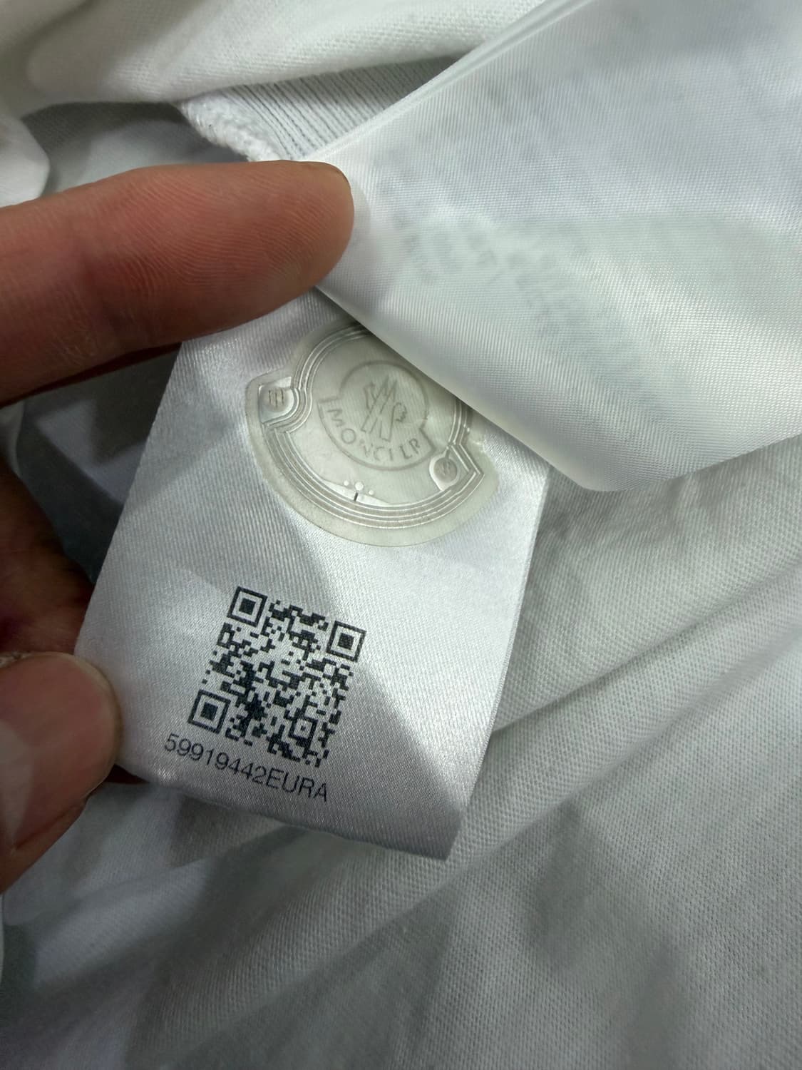 정품) 몽클레어 여성 사이드삼선 반팔티 L 상품이미지8
