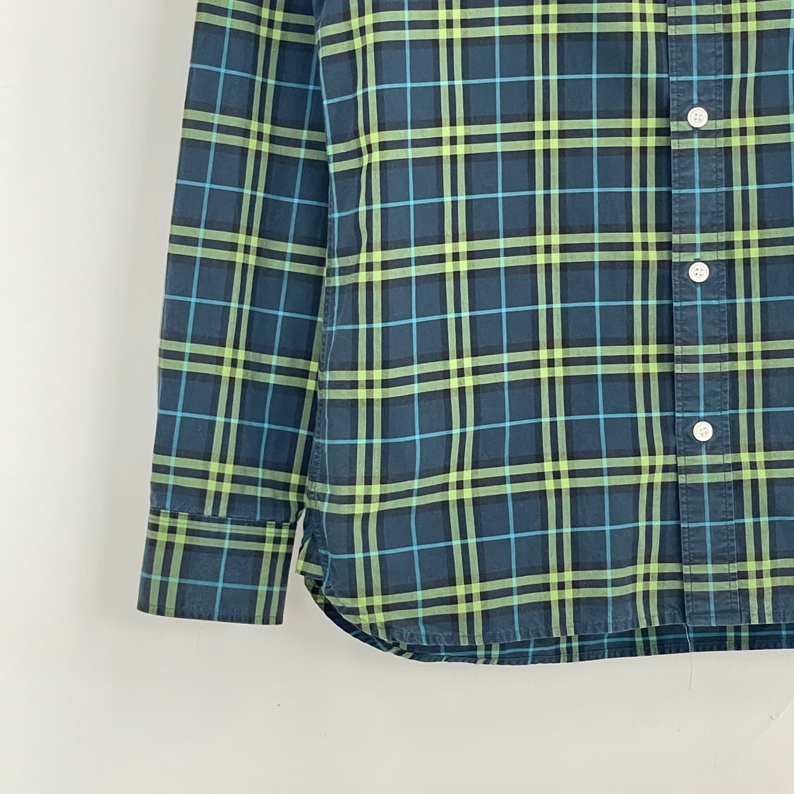 버버리 신형 체크 셔츠 상품이미지4