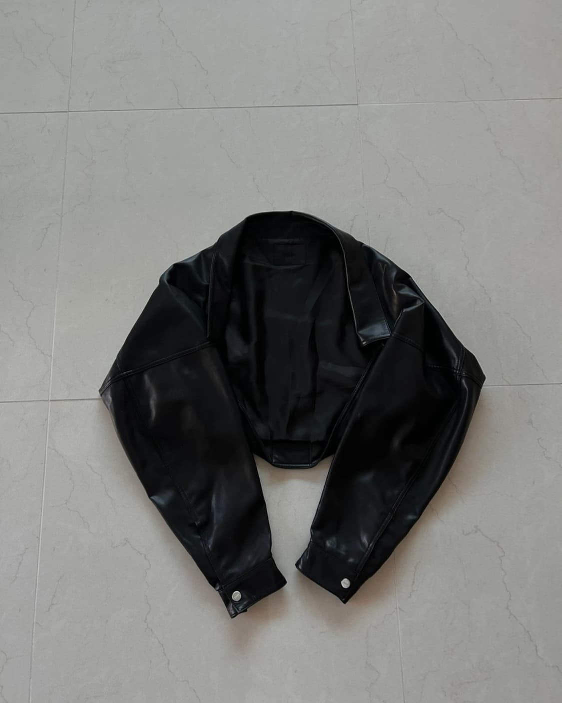 QUERY 크롭 레더 볼레로 자켓 상품이미지1