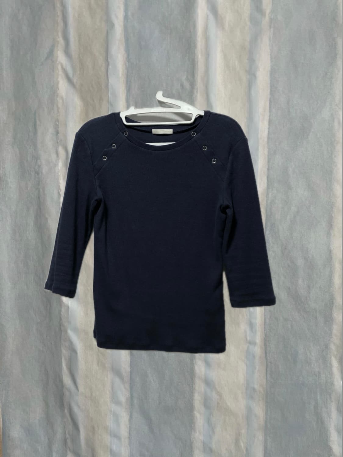 오데스 Ordes 3/4 Button Tee 네이비 상품이미지2