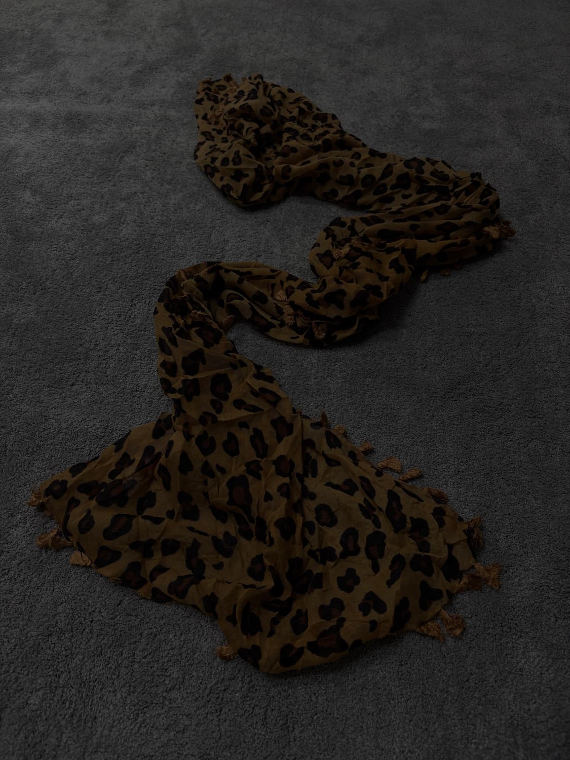 Vintage v-kei punk mood leopard scarf 상품이미지1