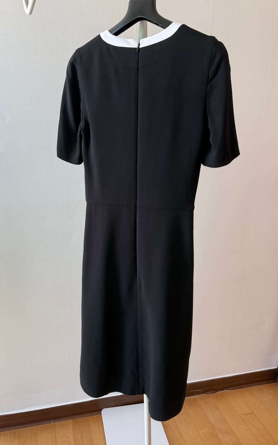 지방시 정품 원피스 상품이미지2