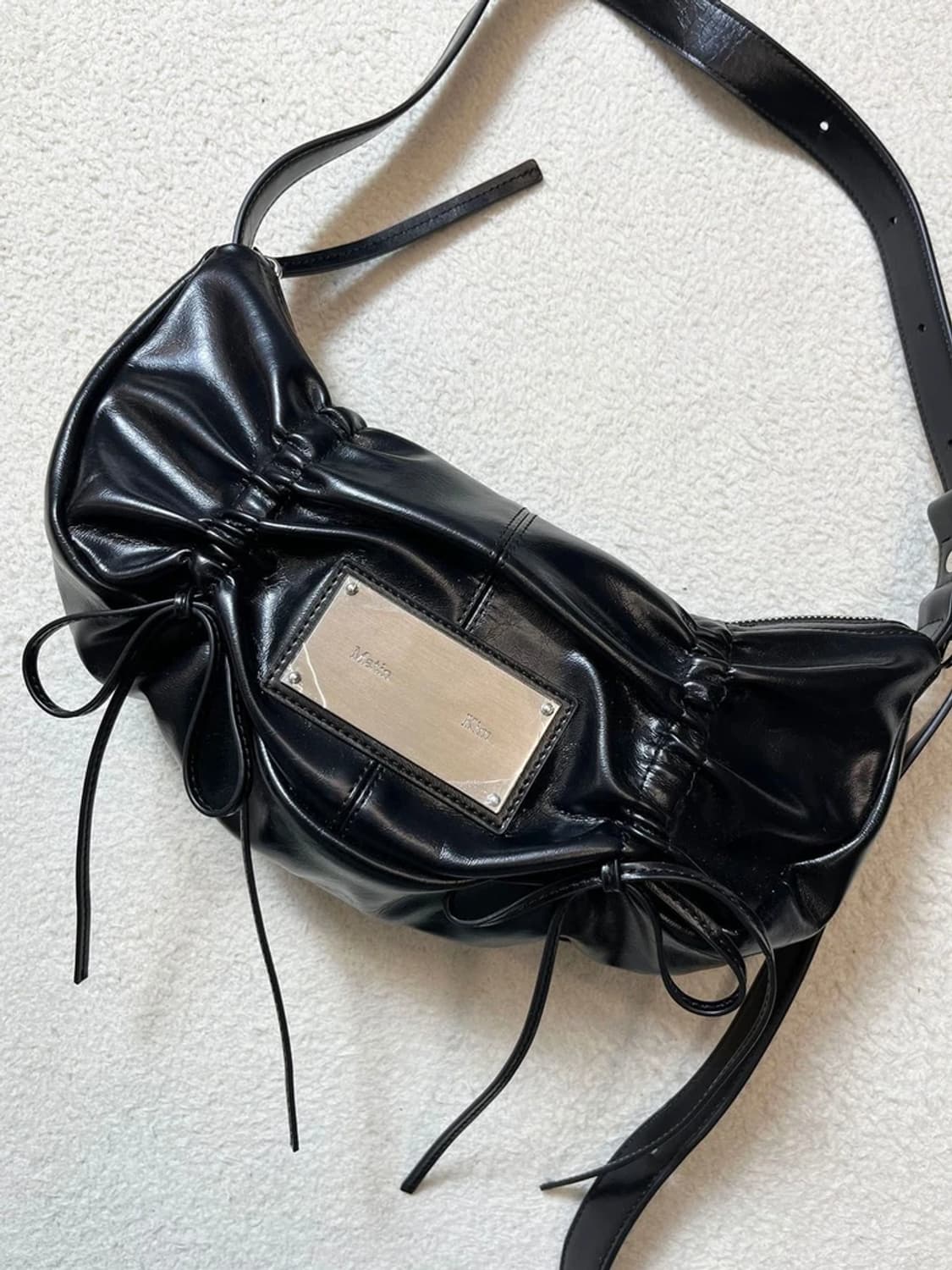 마뗑킴 25FW 하프 셔링 리본 라운드 백 A1764 상품이미지2