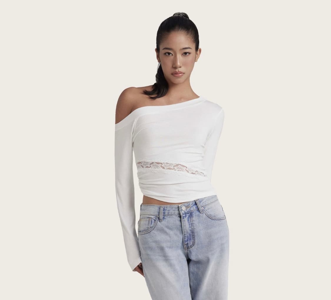 미개봉) 클리시어 로맨스 비긴즈 레이스탑 상품이미지1