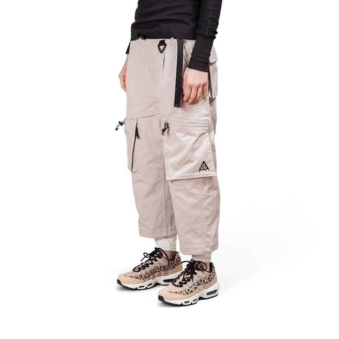 (S)나이키 ACG 카고 우븐 팬츠 문 파티클 상품이미지1