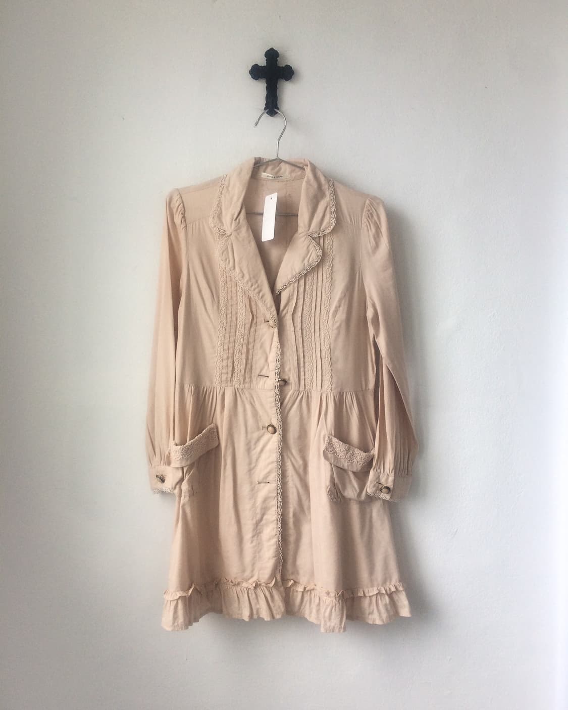 Axes femme back lace up point frill shir 상품이미지2