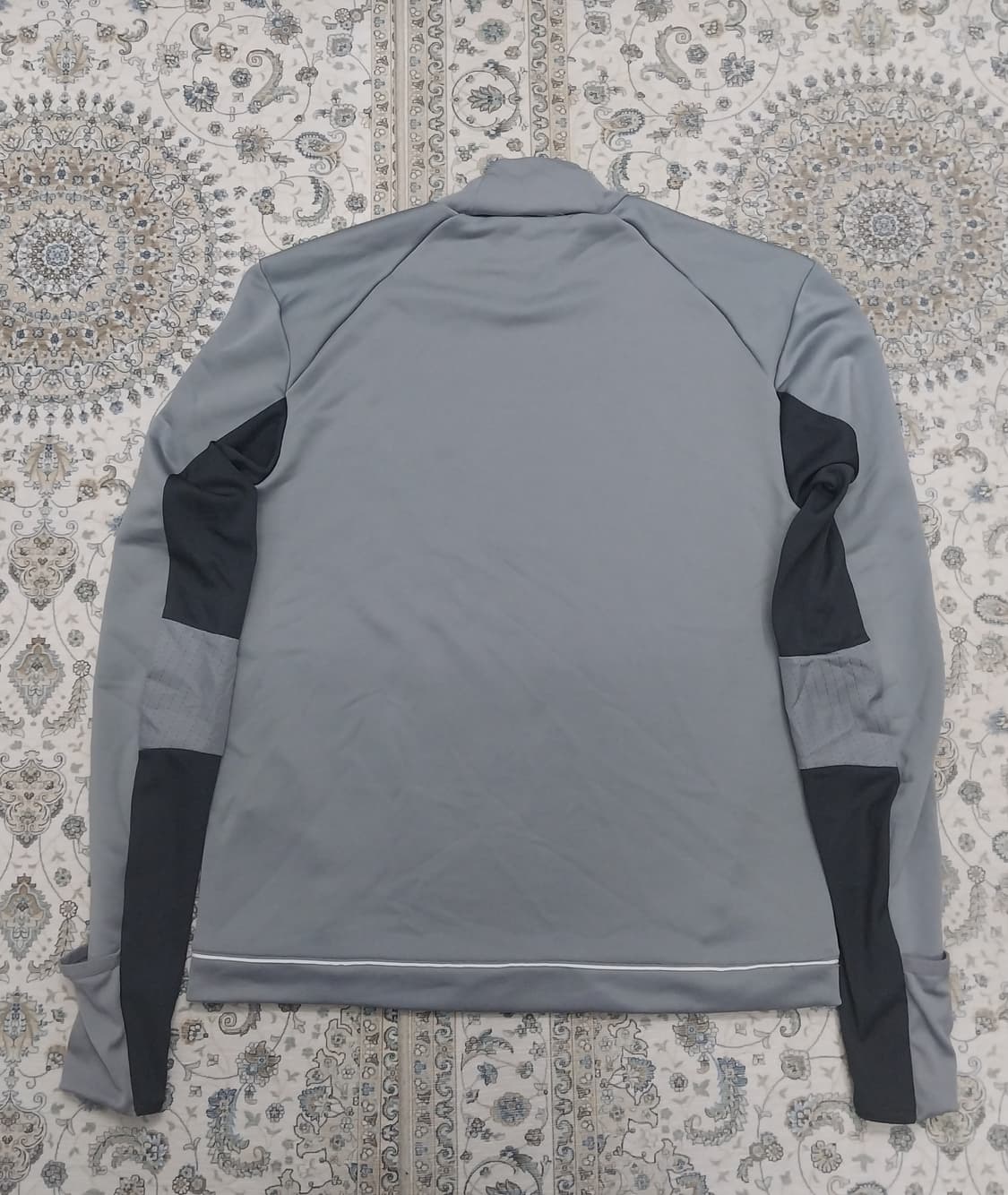 아디다스 맨유 17-18 트레이닝 탑 90 상품이미지2