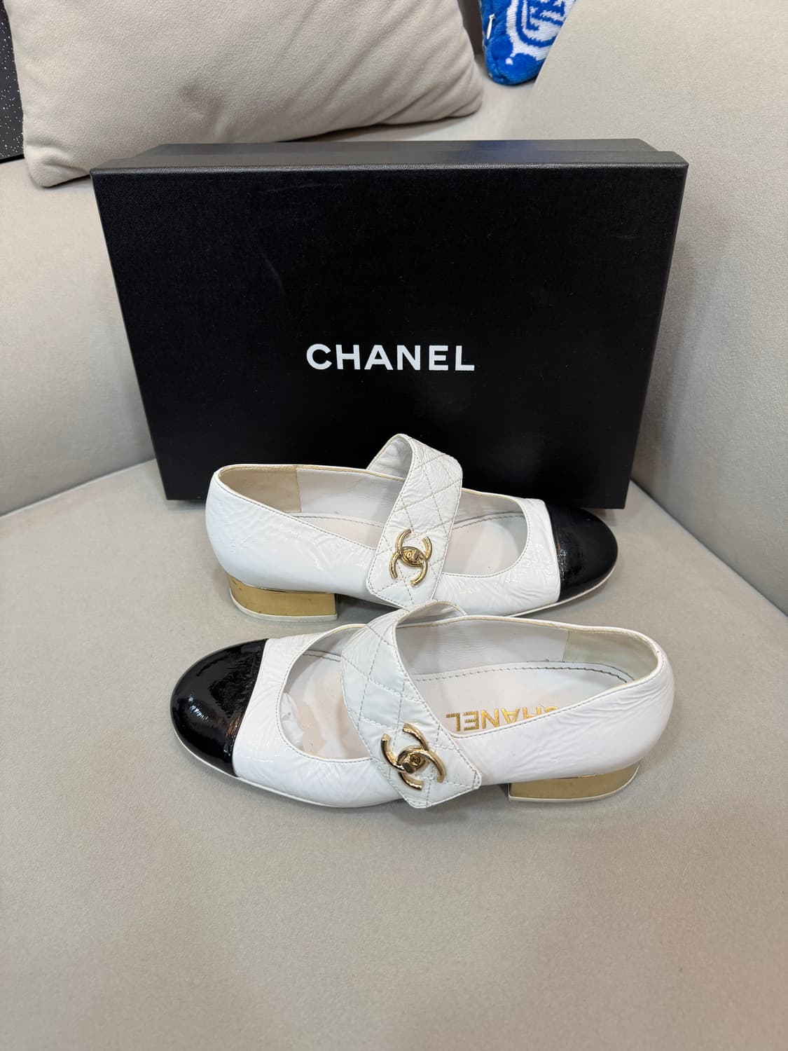 샤넬 CC 턴락 메리제인 발레리나 슈즈 36사이즈  상품이미지1