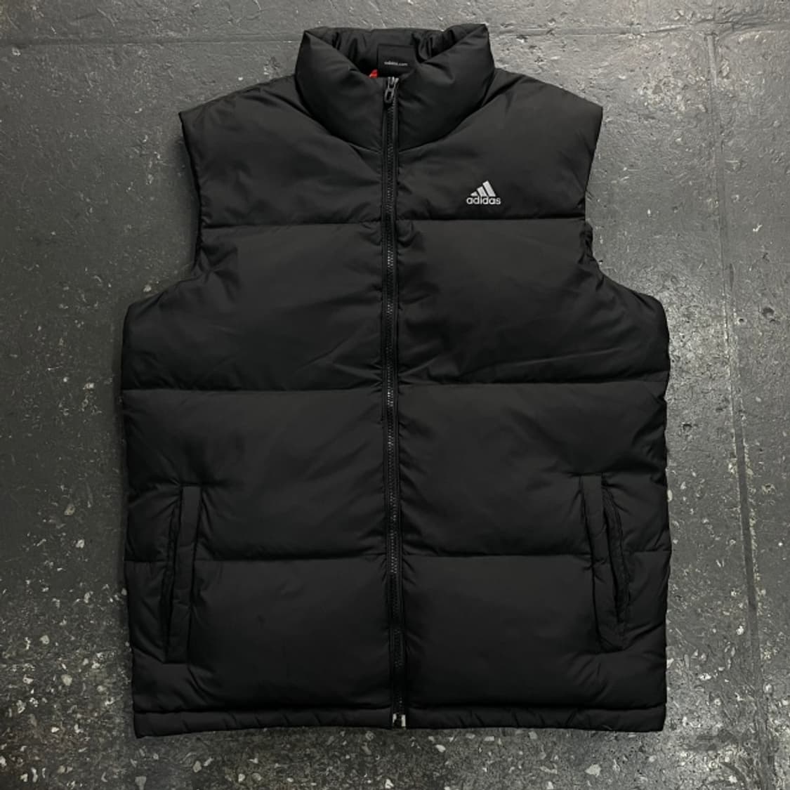100 아디다스 패딩조끼  상품이미지1