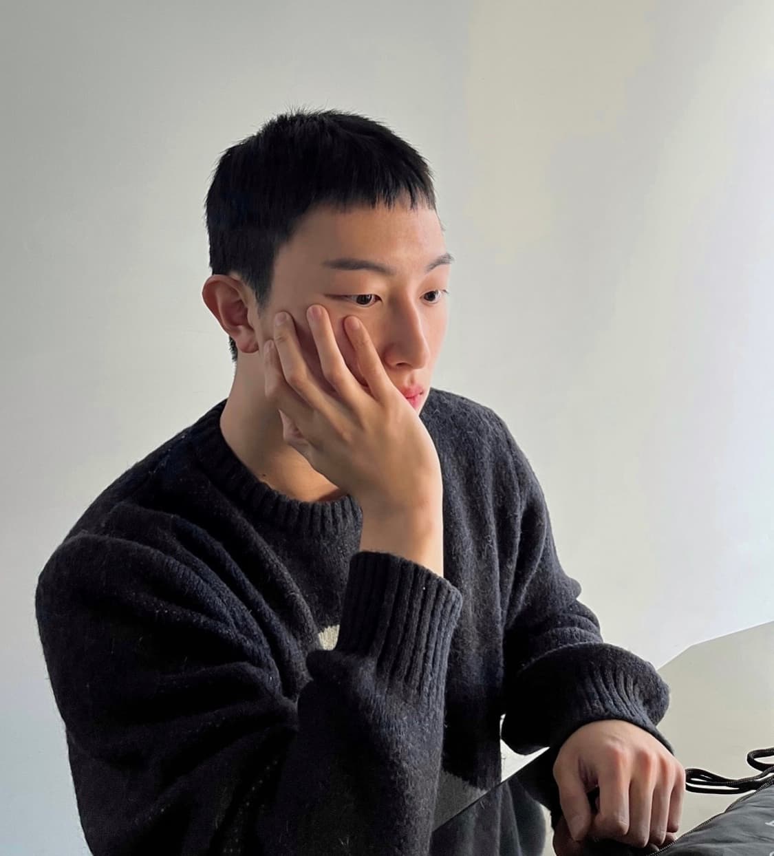 스투시 다이스 모헤어 스웨터 블랙 판매합니다. 상품이미지2