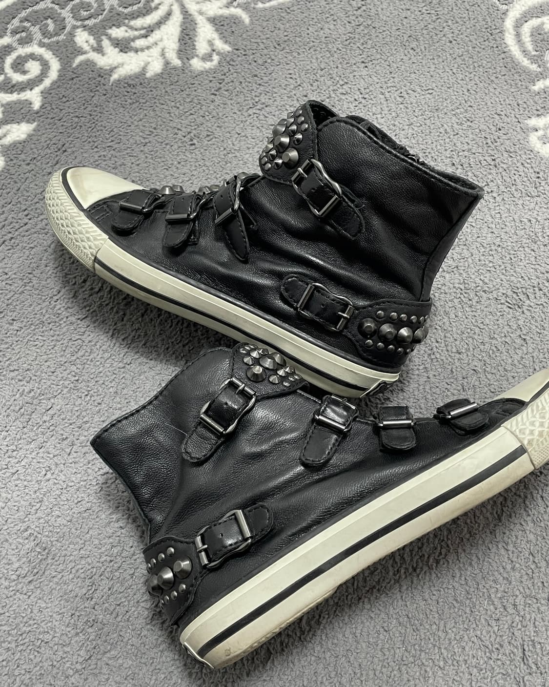 Ash Studded Leather High-Top Sneakers 상품이미지1