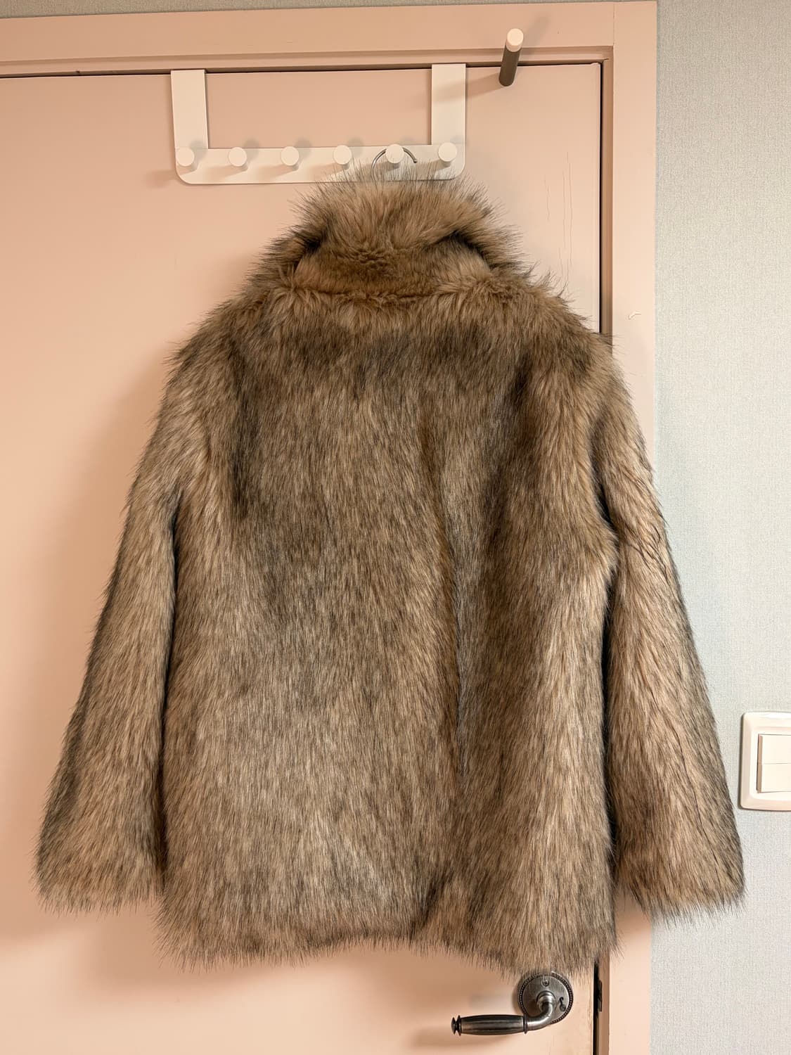 애프터아워즈 퍼자켓 상품이미지2