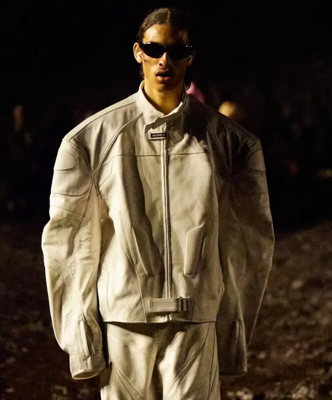 [1]발렌시아가 화이트 레더 바이커 자켓 상품이미지5