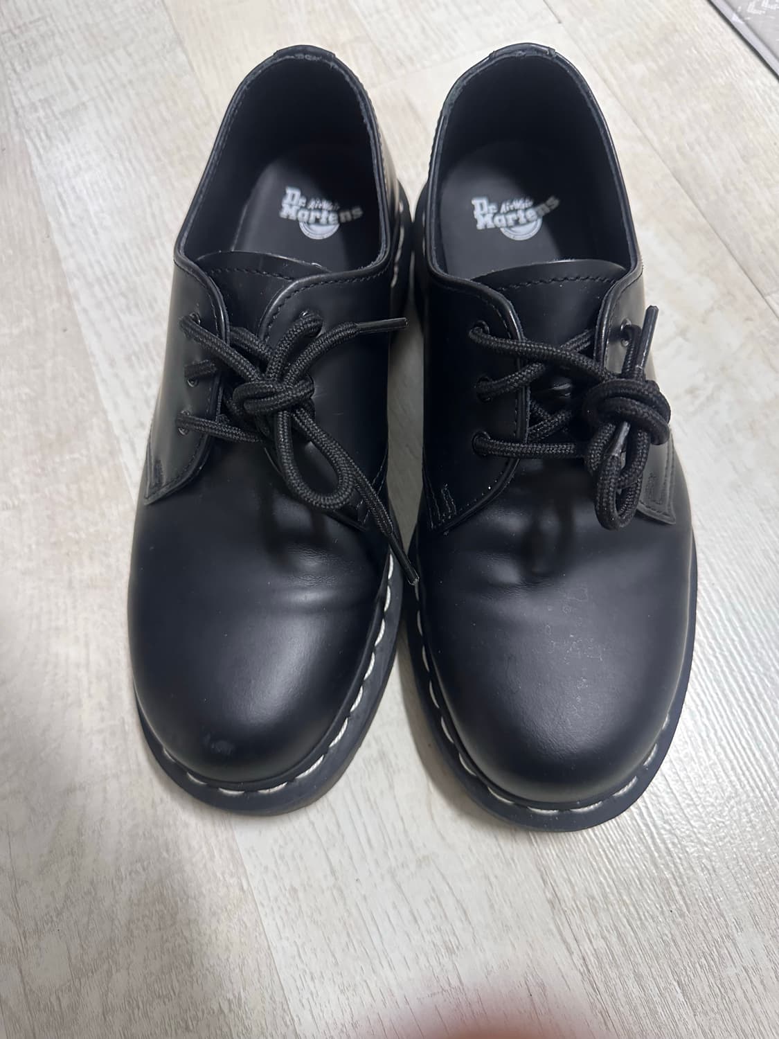 닥터마틴 1461 스무스 화이트 스티치(ws) uk6 상품이미지1