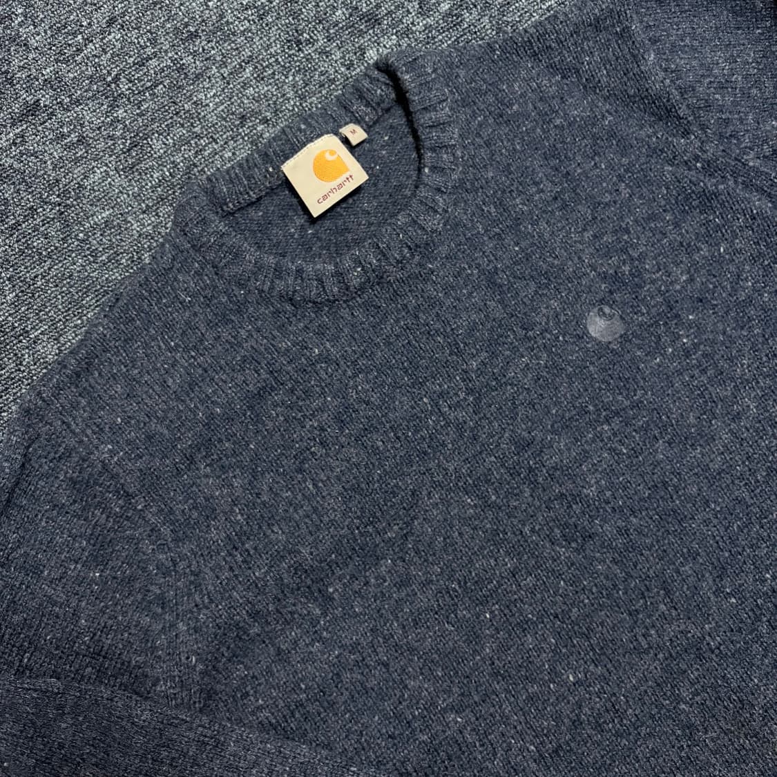 칼하트 아크릴 스웨터 상품이미지3