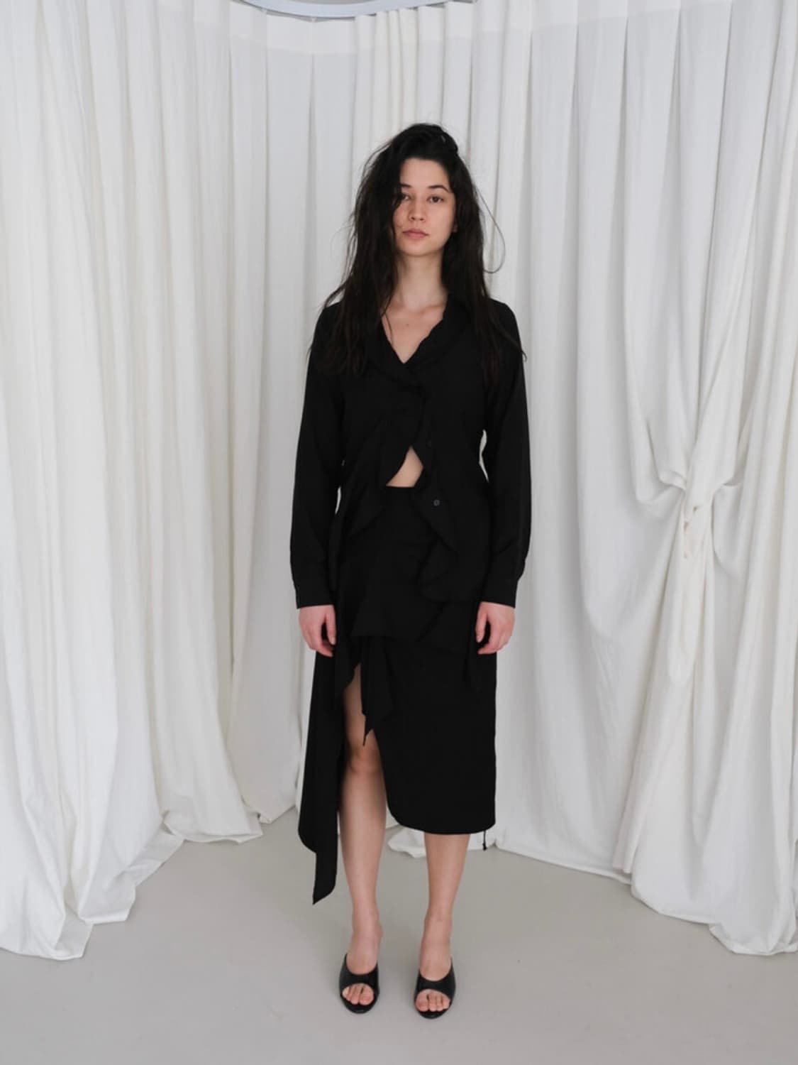 헤브빈 언발란스 랩 스커트 상품이미지1