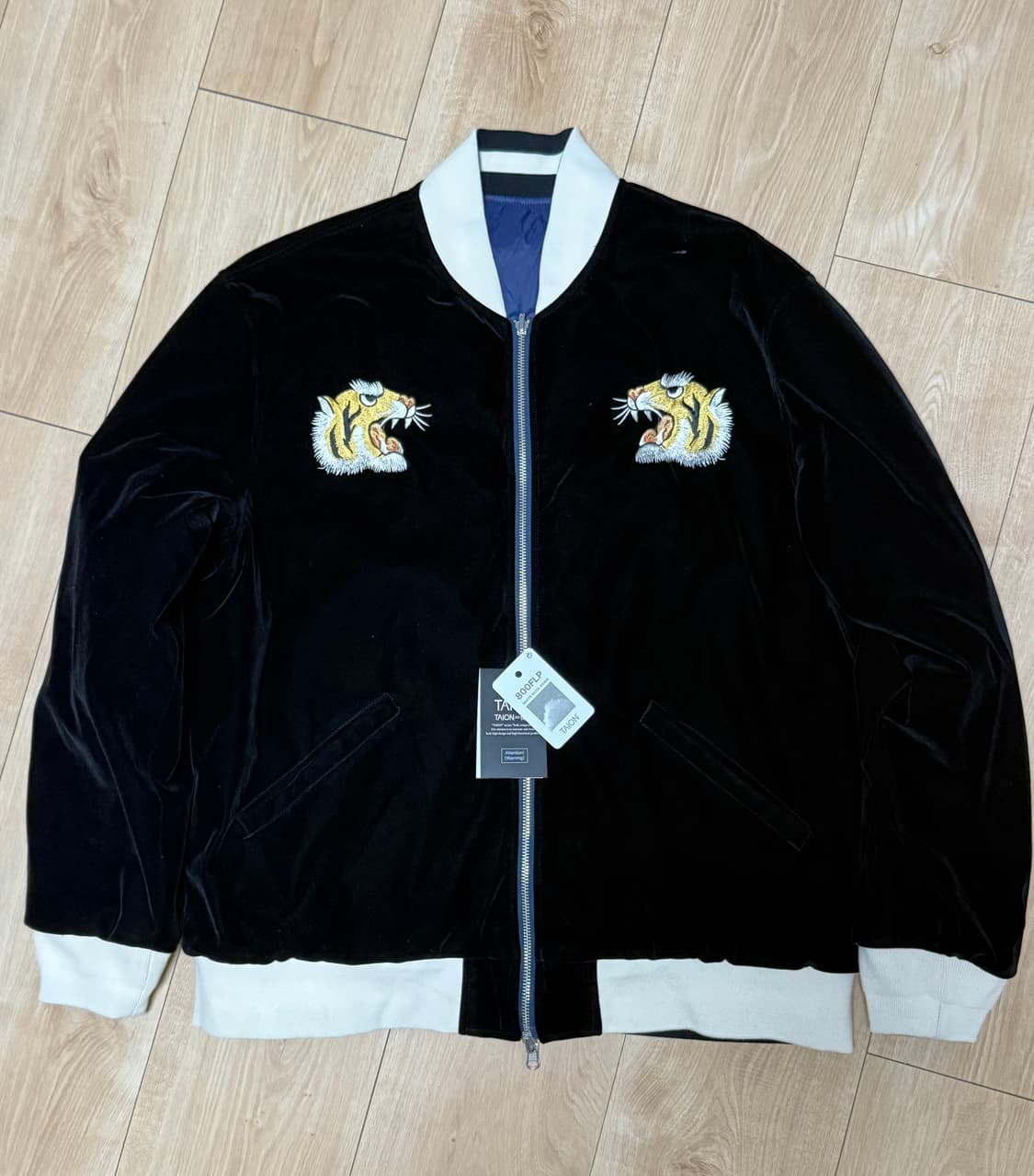 타이온 수베니어 자켓 상품이미지1