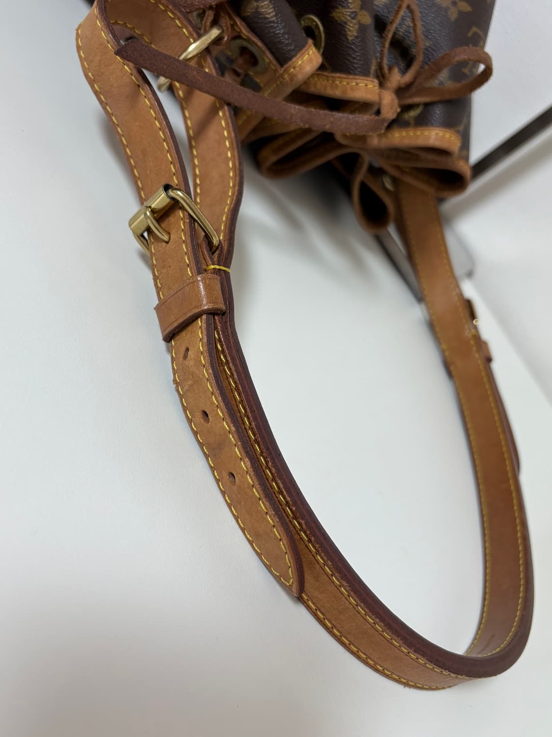 루이비통 노에 숄더백 상품이미지7