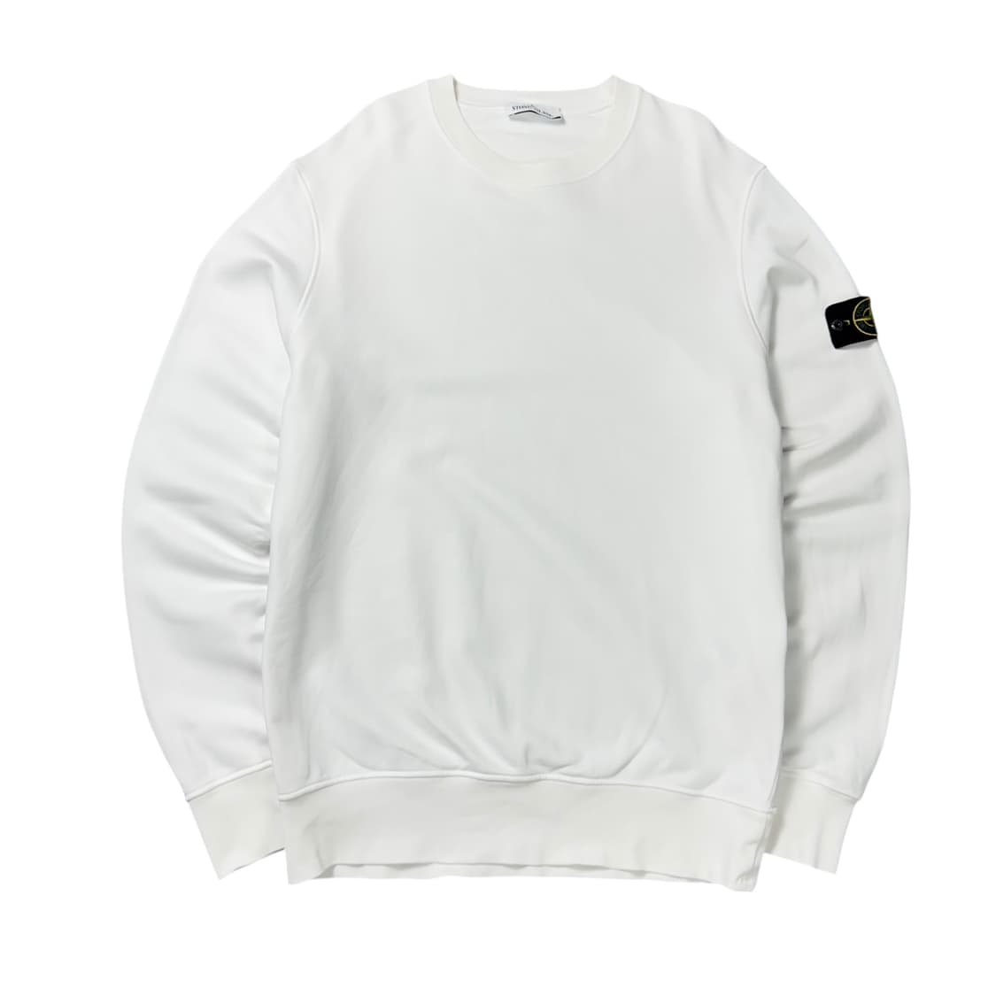 (XL) 22fw 스톤아일랜드 와펜 크루넥 화이트 상품이미지1