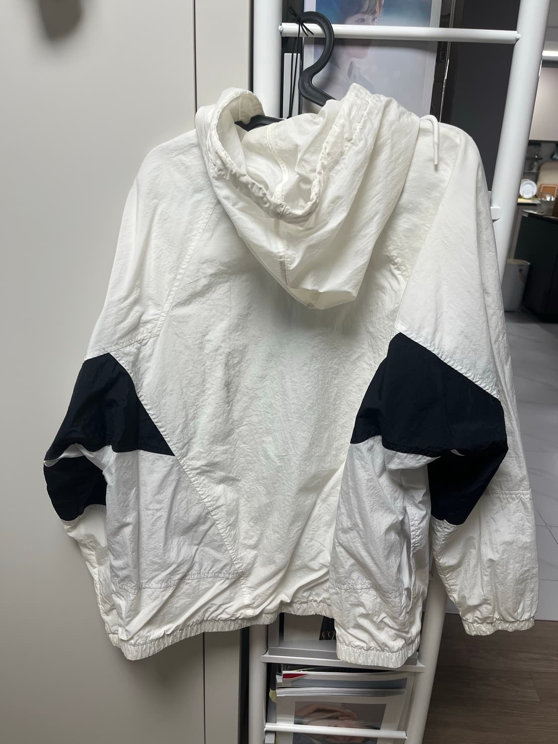 나이키 헤리티지 윈드러너 바람막이 (우주매물) 상품이미지2